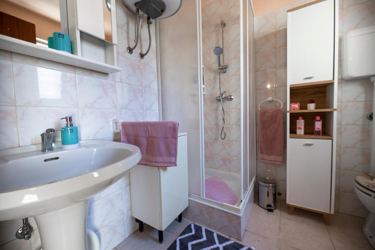 Apartment Luka